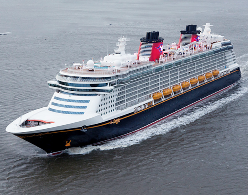 disney dream boat